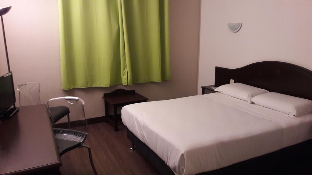 Le Neoulous Hotel 2*