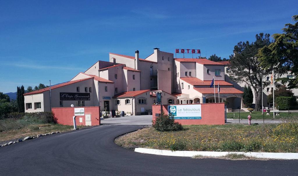 Le Neoulous Hotel 2*